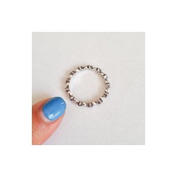 Anillo Cristales Rosas y Corazones