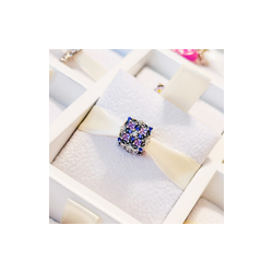 Charm Cuadrado Vintage Cristales Morados Y Azules