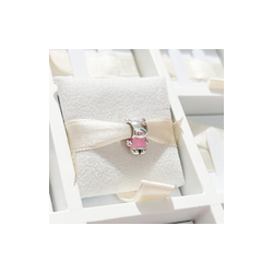 Charm Hello Kitty Vestido Rosa